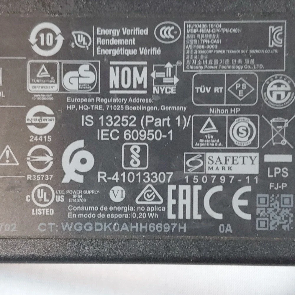 HP 918337-002 15V 3A 45W Genuine Original AC Power Adapter Charger